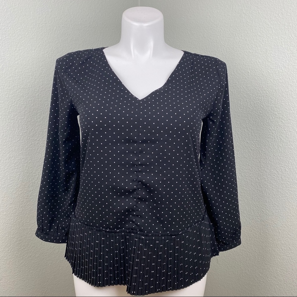 SIONI V-Neck Casual Pleated Top Black Dot Medium